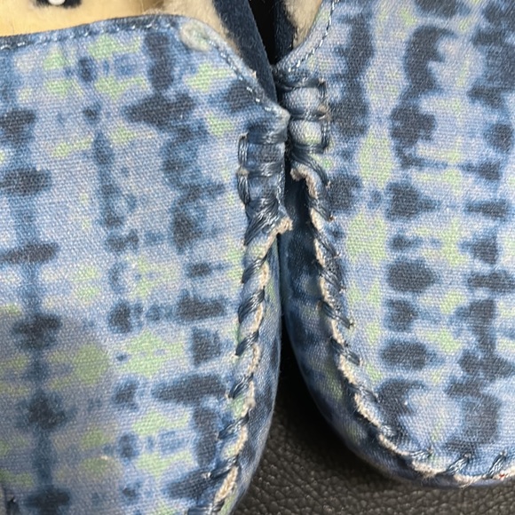 Lands End slippers 🛶 - Picture 5 of 5